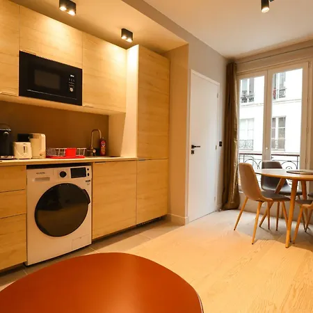 Appartamento Cosy Tour Eiffel-invalides *